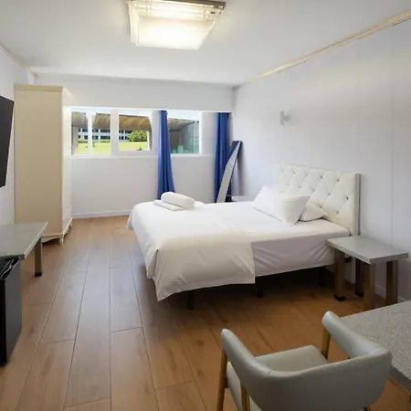 Hotel Aviacion 2*