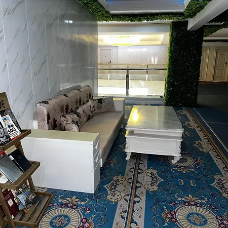 Hotel Aviacion 2*